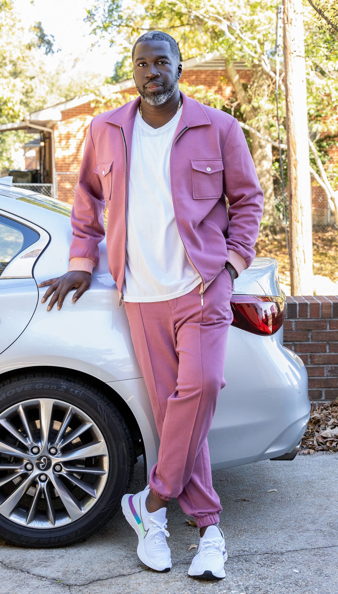 Elevated Jogger — view 4
